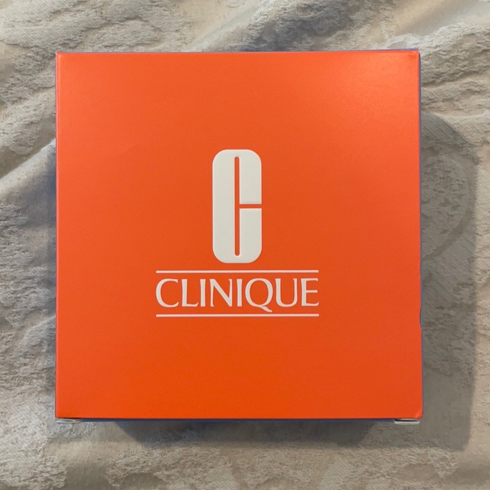Clinique travel set